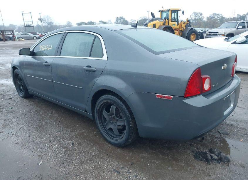 Photo 3 of 2009 Chevrolet Malibu LS (VIN 1G1ZG57B494159092)