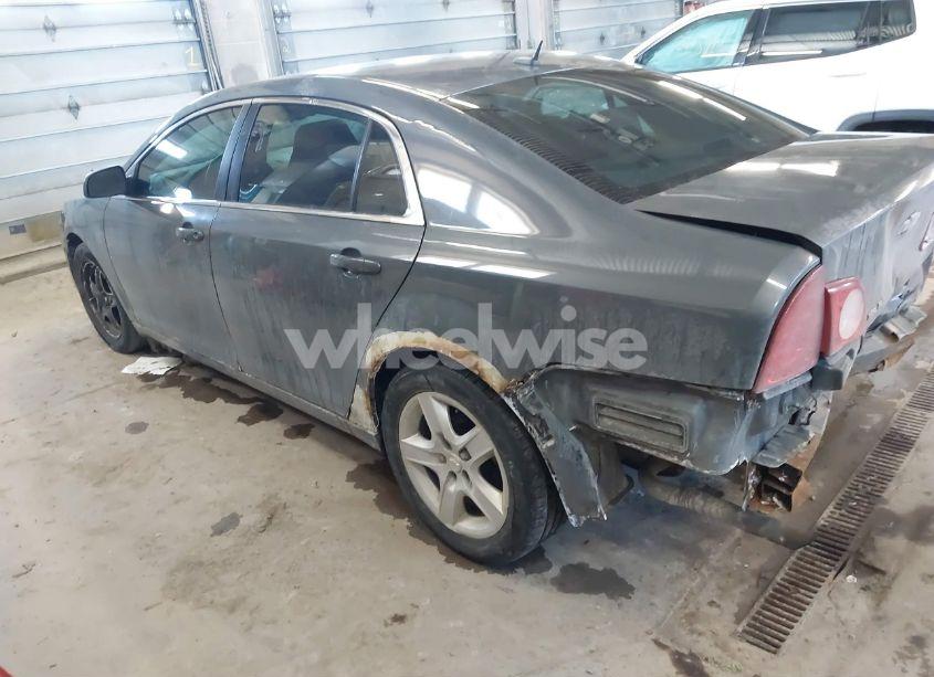 Photo 3 of 2009 Chevrolet Malibu LS (VIN 1G1ZG57B494164793)