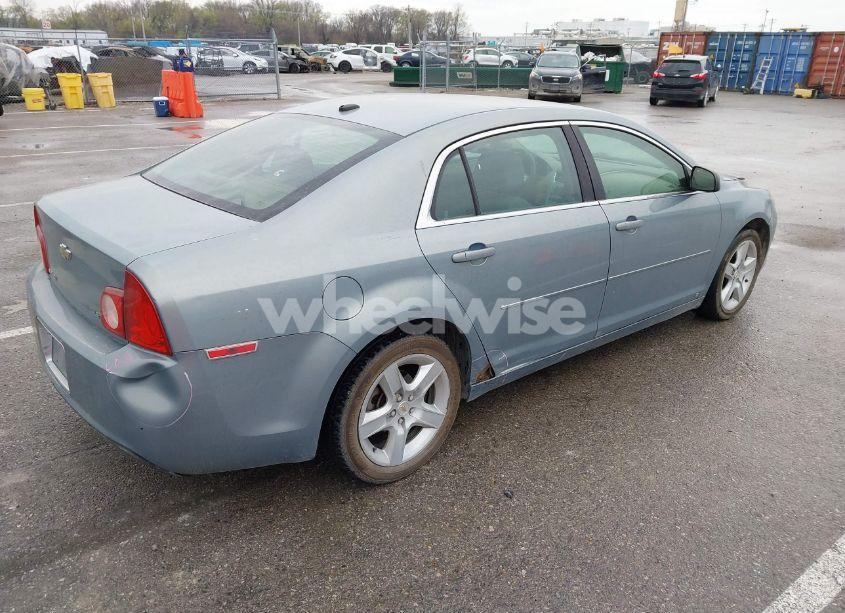 Photo 4 of 2009 Chevrolet Malibu LS (VIN 1G1ZG57B494217783)