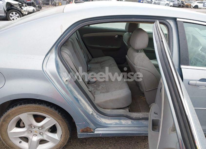 Photo 8 of 2009 Chevrolet Malibu LS (VIN 1G1ZG57B494217783)