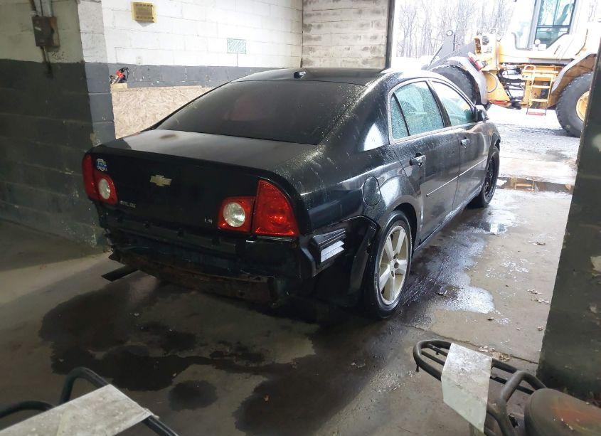 Photo 4 of 2009 Chevrolet Malibu LS (VIN 1G1ZG57B49F220946)