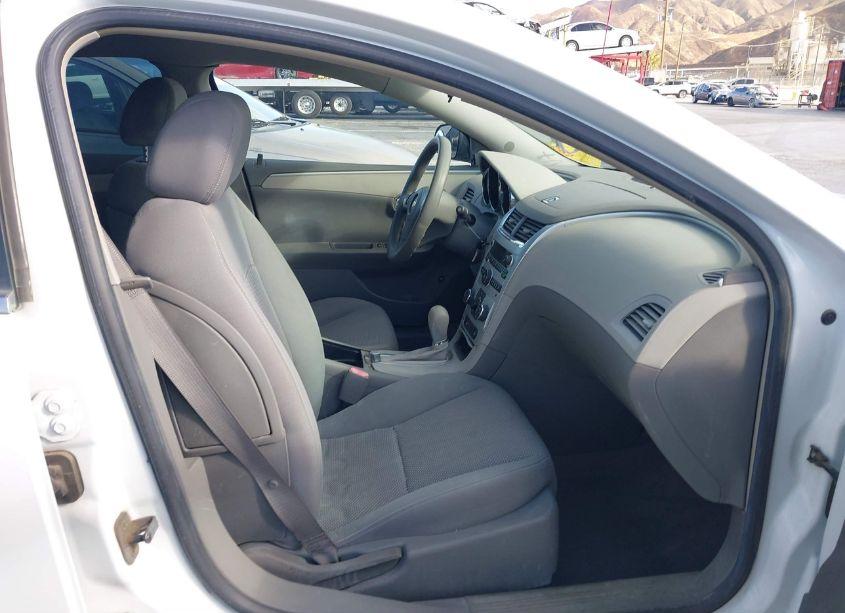 Photo 5 of 2009 Chevrolet Malibu LS (VIN 1G1ZG57B59F147232)