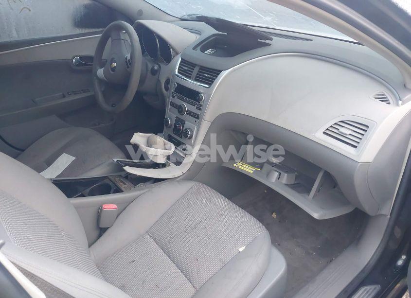 Photo 5 of 2009 Chevrolet Malibu LS (VIN 1G1ZG57B59F257133)