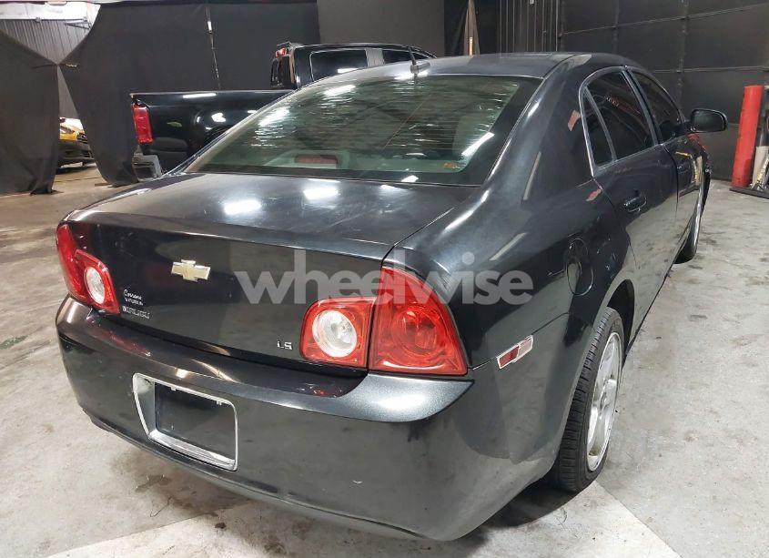 Photo 4 of 2009 Chevrolet Malibu LS (VIN 1G1ZG57B59F259576)