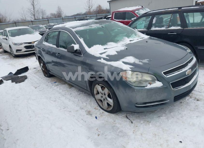 2009 Chevrolet Malibu LS (VIN 1G1ZG57B694104174) main photo