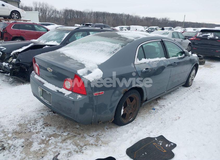 Photo 4 of 2009 Chevrolet Malibu LS (VIN 1G1ZG57B694104174)