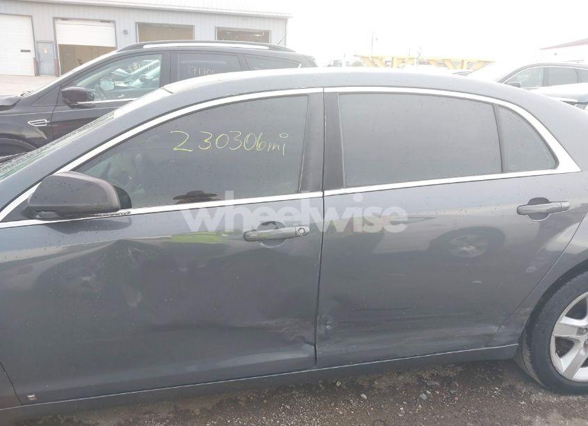 Photo 14 of 2009 Chevrolet Malibu LS (VIN 1G1ZG57B694146215)