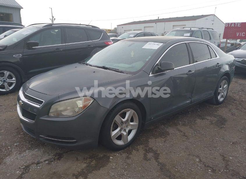 Photo 2 of 2009 Chevrolet Malibu LS (VIN 1G1ZG57B694146215)