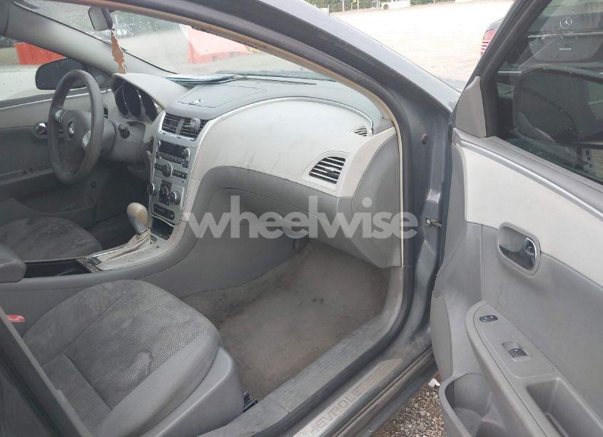 Photo 5 of 2009 Chevrolet Malibu LS (VIN 1G1ZG57B694146215)