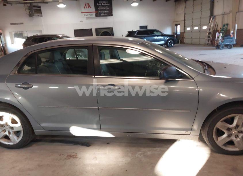 Photo 14 of 2009 Chevrolet Malibu LS (VIN 1G1ZG57B694154993)