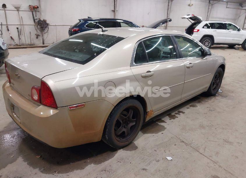 Photo 4 of 2009 Chevrolet Malibu LS (VIN 1G1ZG57B694163581)