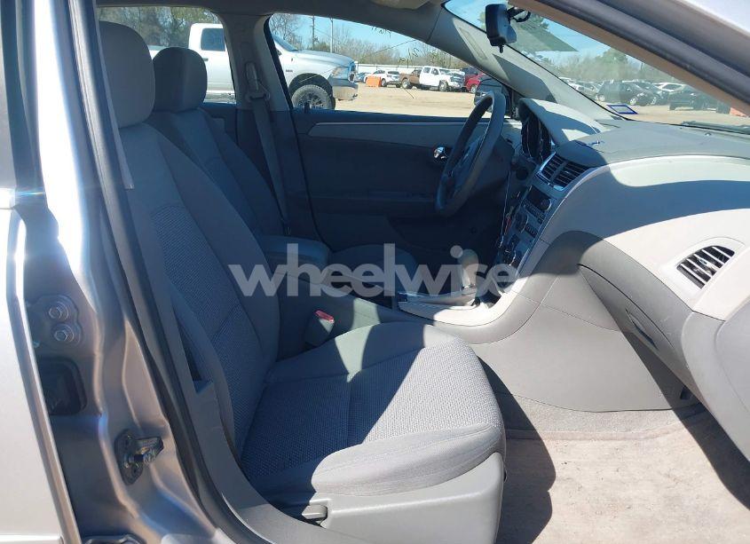 Photo 5 of 2009 Chevrolet Malibu LS (VIN 1G1ZG57B694228736)