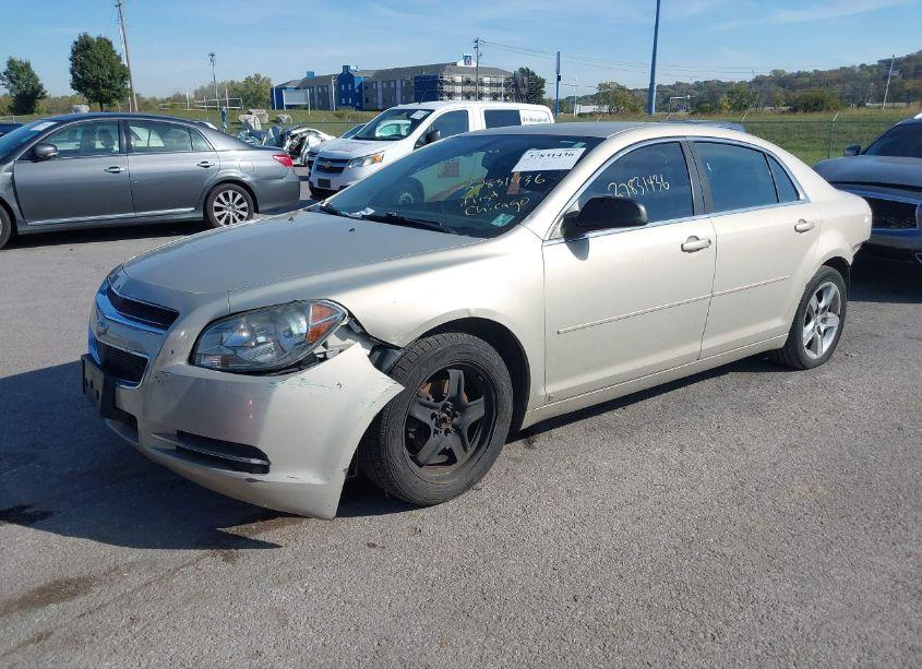 Photo 2 of 2009 Chevrolet Malibu LS (VIN 1G1ZG57B69F179672)
