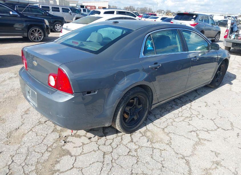 Photo 4 of 2009 Chevrolet Malibu LS (VIN 1G1ZG57B69F236078)