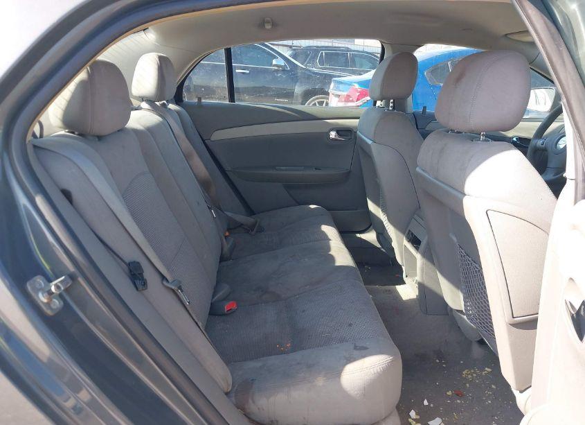 Photo 8 of 2009 Chevrolet Malibu LS (VIN 1G1ZG57B69F236078)