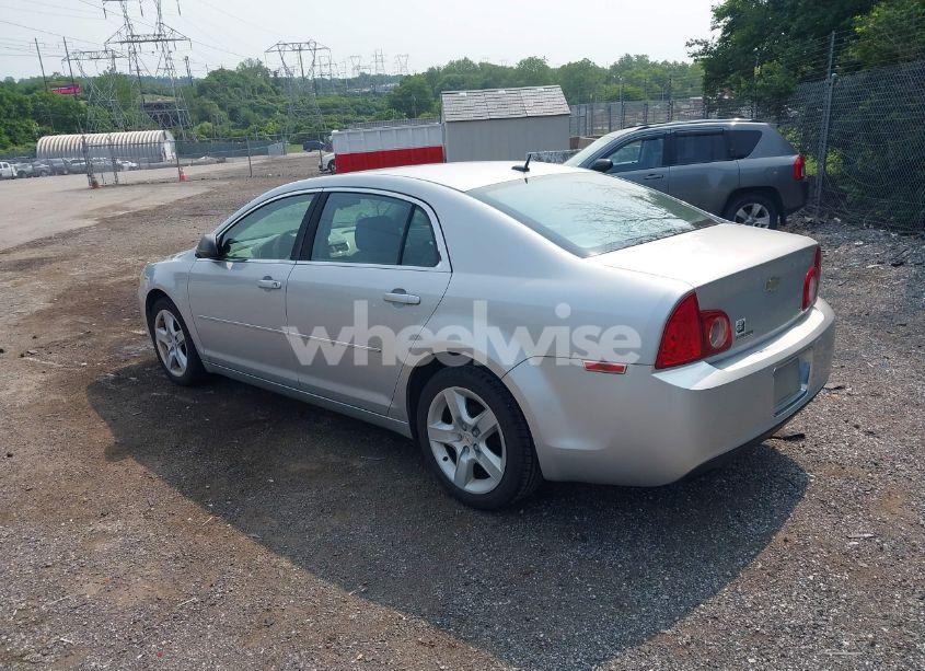 Photo 3 of 2009 Chevrolet Malibu LS (VIN 1G1ZG57B69F258792)