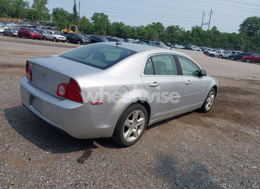 Photo 4 of 2009 Chevrolet Malibu LS (VIN 1G1ZG57B69F258792)
