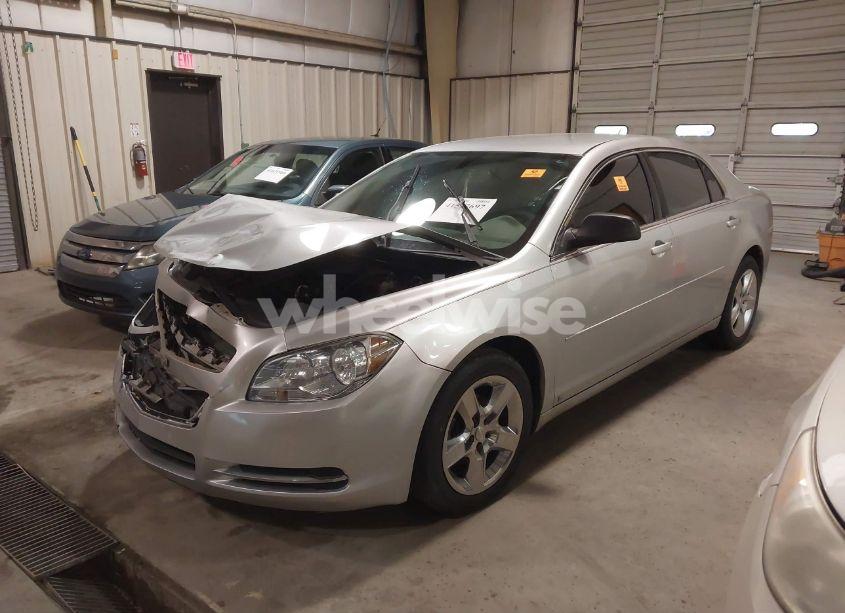 Photo 2 of 2009 Chevrolet Malibu LS (VIN 1G1ZG57B794144926)