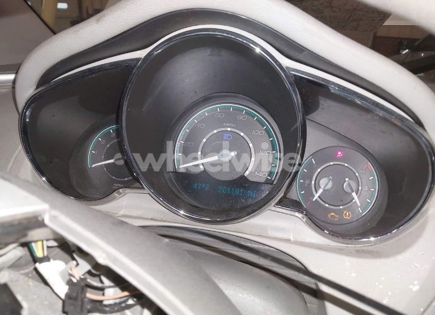 Photo 7 of 2009 Chevrolet Malibu LS (VIN 1G1ZG57B794144926)