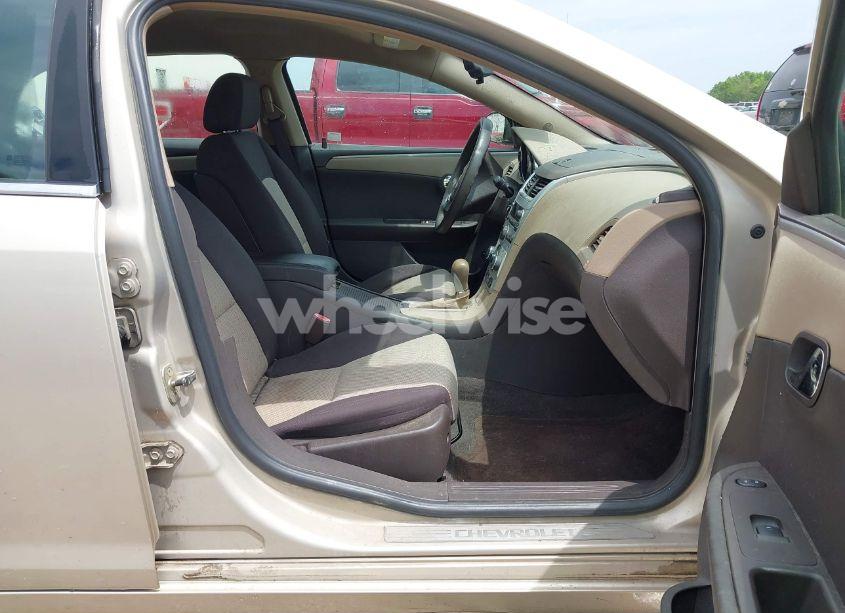 Photo 5 of 2009 Chevrolet Malibu LS (VIN 1G1ZG57B794239745)