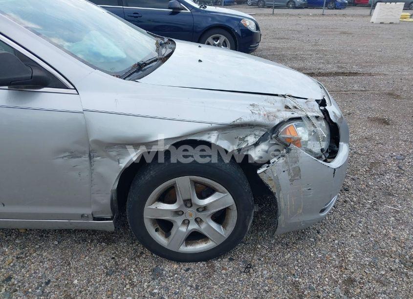 Photo 6 of 2009 Chevrolet Malibu LS (VIN 1G1ZG57B79F193855)