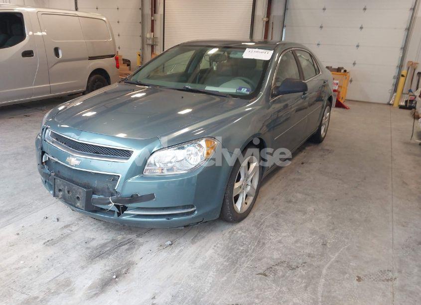 Photo 2 of 2009 Chevrolet Malibu LS (VIN 1G1ZG57B894214143)