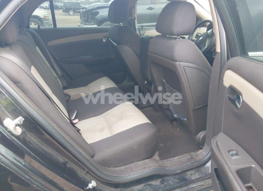 Photo 8 of 2009 Chevrolet Malibu LS (VIN 1G1ZG57BX9F108734)