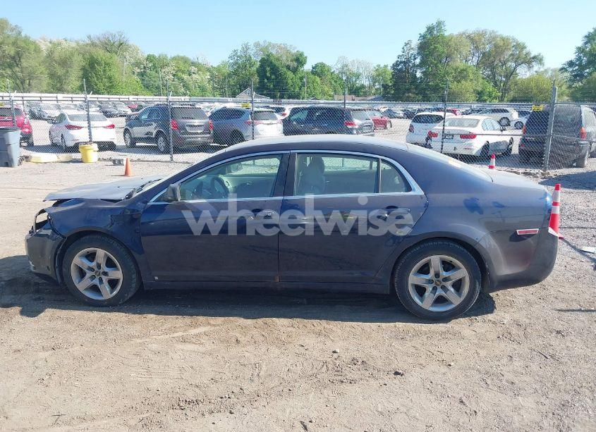 Photo 15 of 2009 Chevrolet Malibu LS (VIN 1G1ZG57BX9F210812)