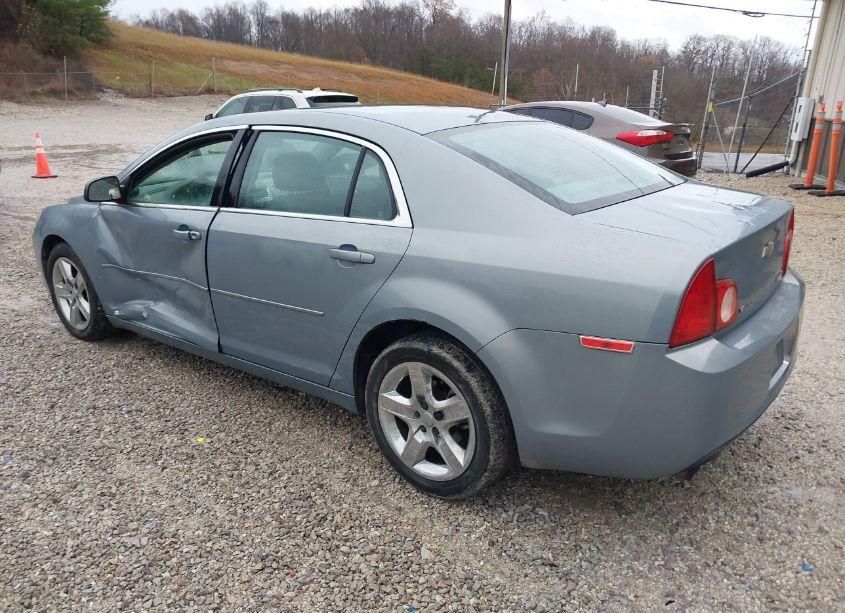 Photo 3 of 2009 Chevrolet Malibu LS (VIN 1G1ZG57K294267291)