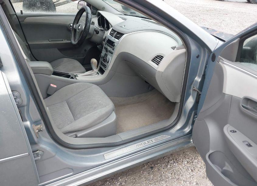 Photo 5 of 2009 Chevrolet Malibu LS (VIN 1G1ZG57K294267291)