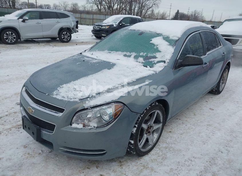 Photo 2 of 2009 Chevrolet Malibu LS (VIN 1G1ZG57N794217982)