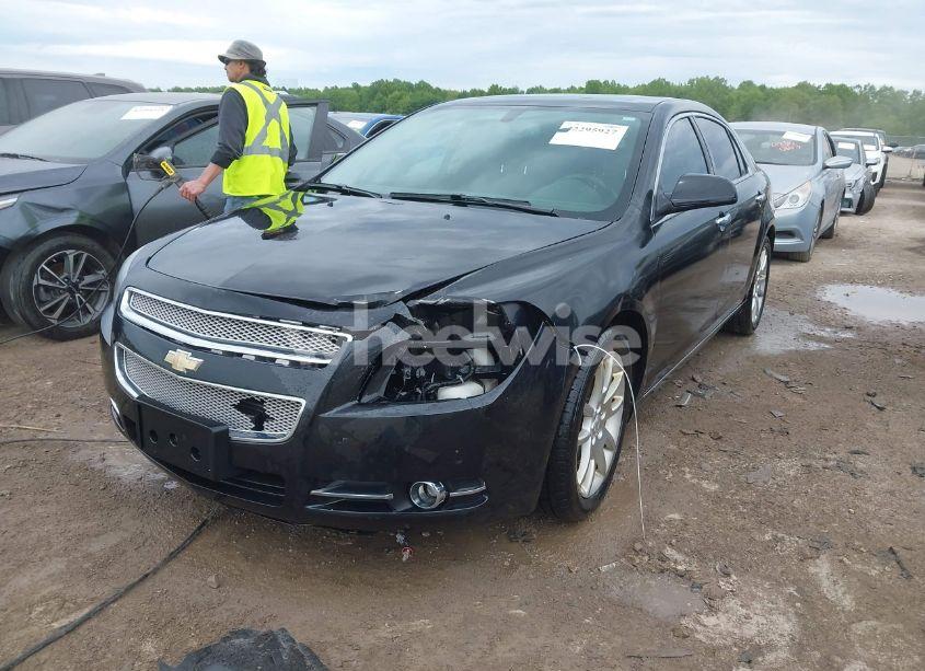 Photo 2 of 2012 Chevrolet Malibu 2LZ (VIN 1G1ZG5E73CF201715)