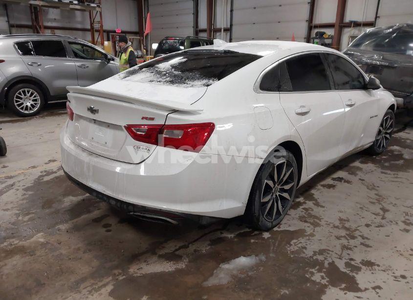Photo 4 of 2020 Chevrolet Malibu FWD RS (VIN 1G1ZG5ST0LF078327)