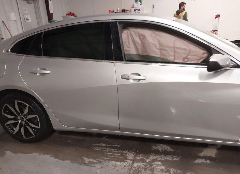 Photo 13 of 2021 Chevrolet Malibu FWD RS (VIN 1G1ZG5ST0MF038136)