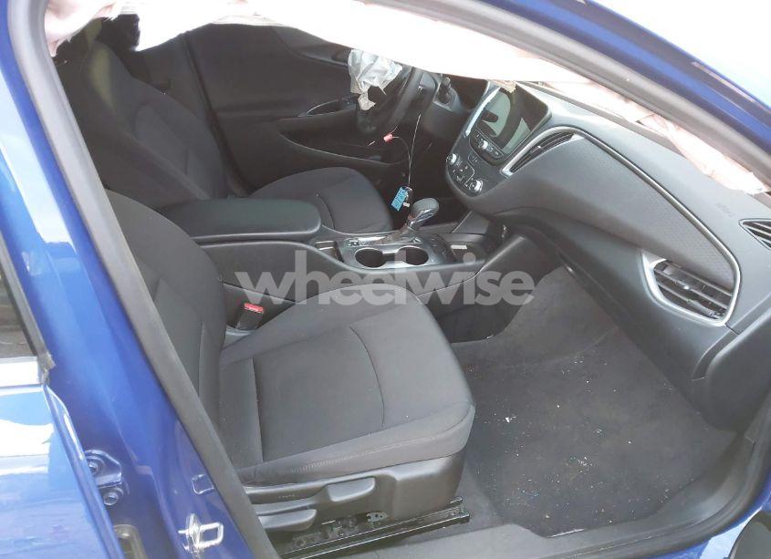 Photo 5 of 2023 Chevrolet Malibu FWD RS (VIN 1G1ZG5ST0PF155249)