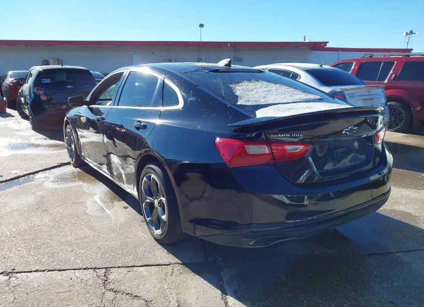 Photo 3 of 2019 Chevrolet Malibu RS (VIN 1G1ZG5ST1KF197633)