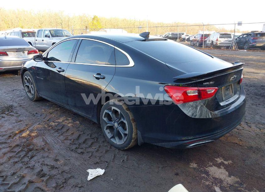Photo 3 of 2019 Chevrolet Malibu RS (VIN 1G1ZG5ST1KF201809)