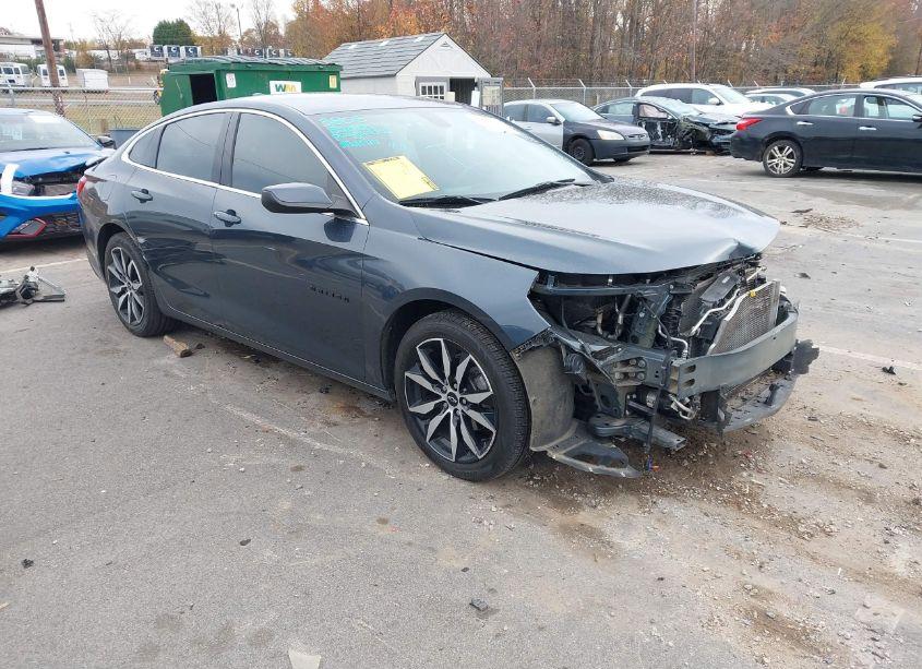 2020 Chevrolet Malibu FWD RS (VIN 1G1ZG5ST1LF099154) main photo