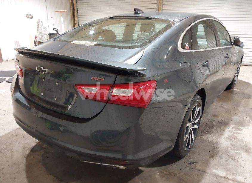 Photo 4 of 2020 Chevrolet Malibu FWD RS (VIN 1G1ZG5ST1LF129642)