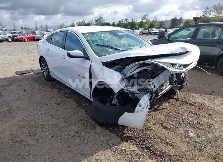 2020 Chevrolet Malibu FWD RS (VIN 1G1ZG5ST1LF131617) main photo