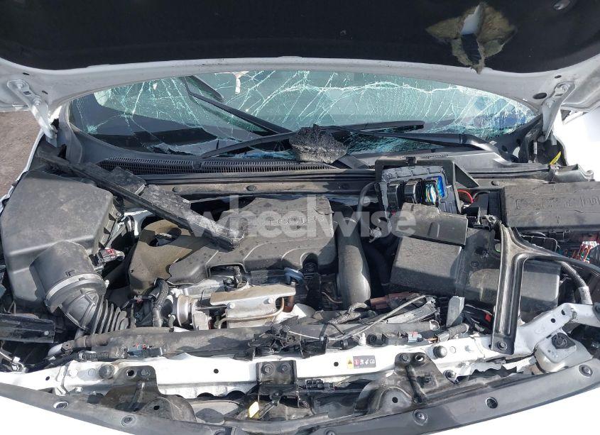 Photo 10 of 2020 Chevrolet Malibu FWD RS (VIN 1G1ZG5ST1LF131617)