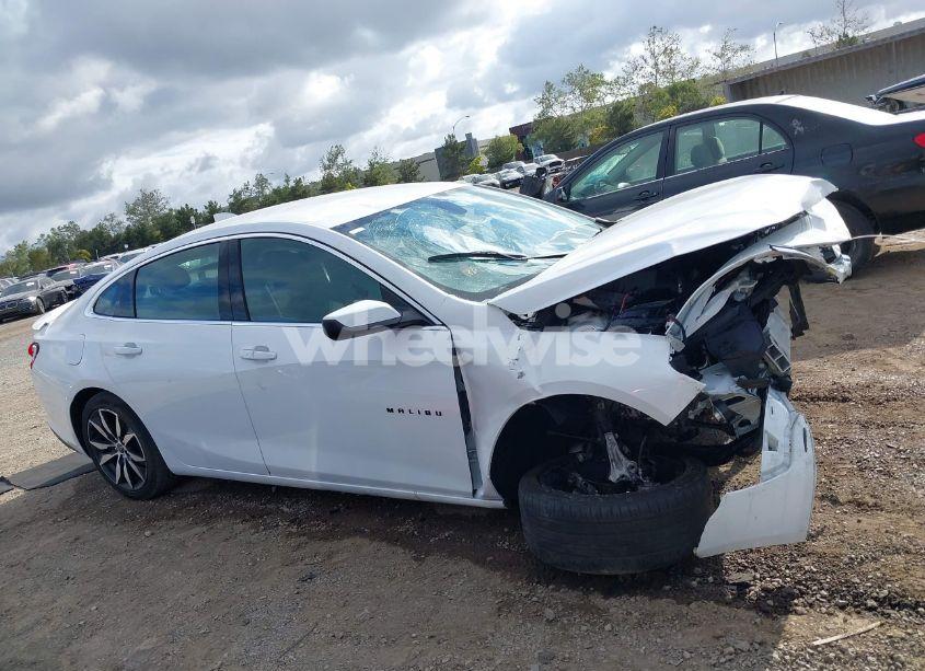 Photo 13 of 2020 Chevrolet Malibu FWD RS (VIN 1G1ZG5ST1LF131617)