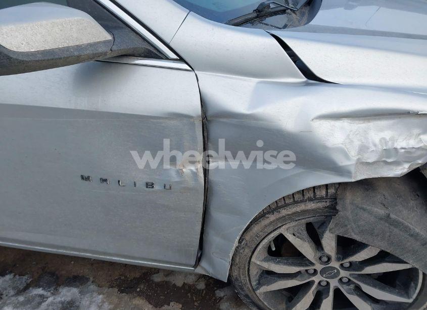 Photo 18 of 2020 Chevrolet Malibu FWD RS (VIN 1G1ZG5ST1LF149793)