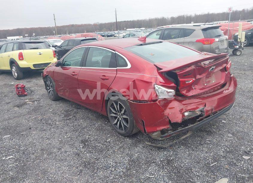 Photo 3 of 2021 Chevrolet Malibu FWD RS (VIN 1G1ZG5ST1MF009762)