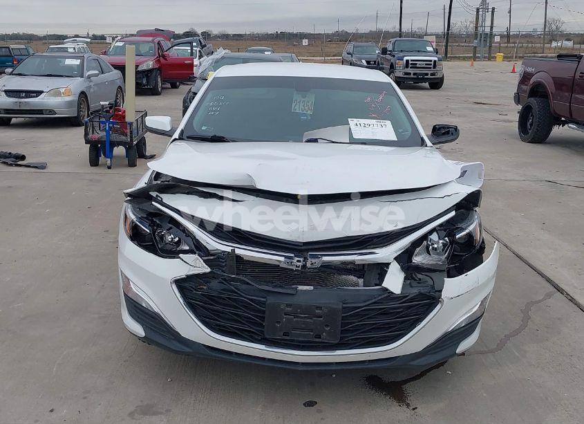 Photo 12 of 2021 Chevrolet Malibu FWD RS (VIN 1G1ZG5ST1MF039263)