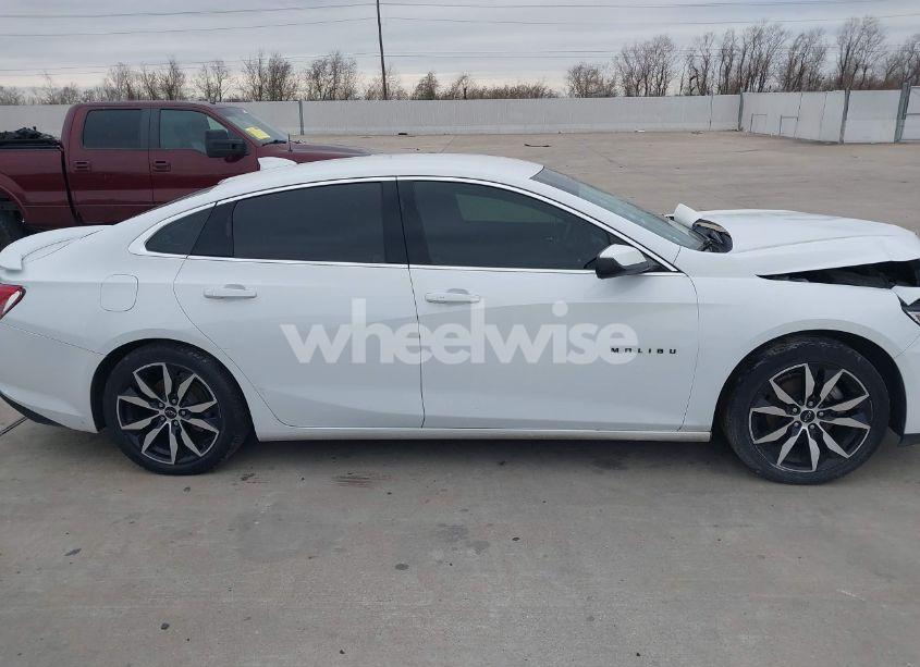 Photo 13 of 2021 Chevrolet Malibu FWD RS (VIN 1G1ZG5ST1MF039263)