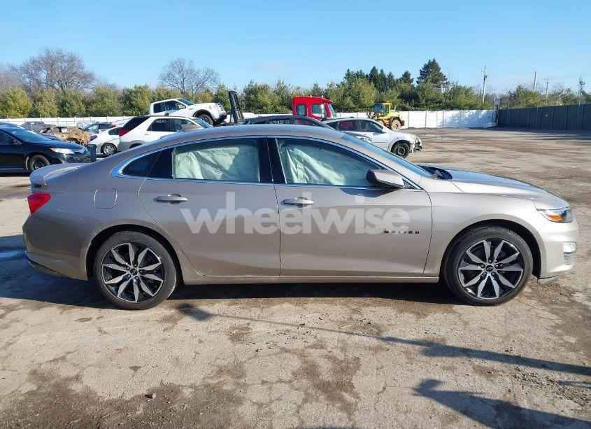 Photo 13 of 2024 Chevrolet Malibu FWD RS (VIN 1G1ZG5ST1RF176212)