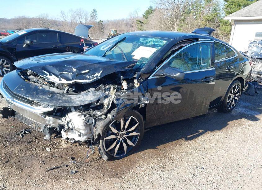 Photo 2 of 2024 Chevrolet Malibu FWD RS (VIN 1G1ZG5ST1RF183094)