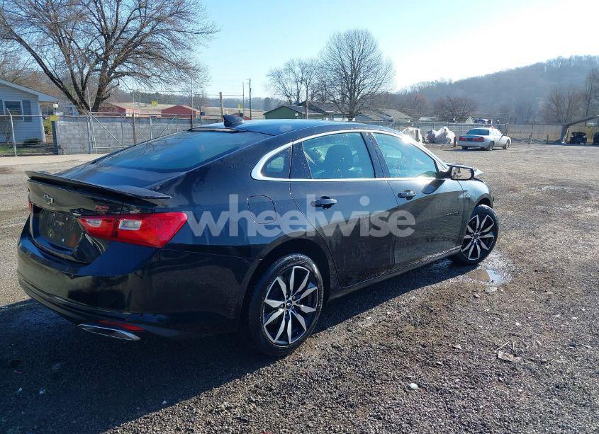 Photo 4 of 2024 Chevrolet Malibu FWD RS (VIN 1G1ZG5ST1RF183094)