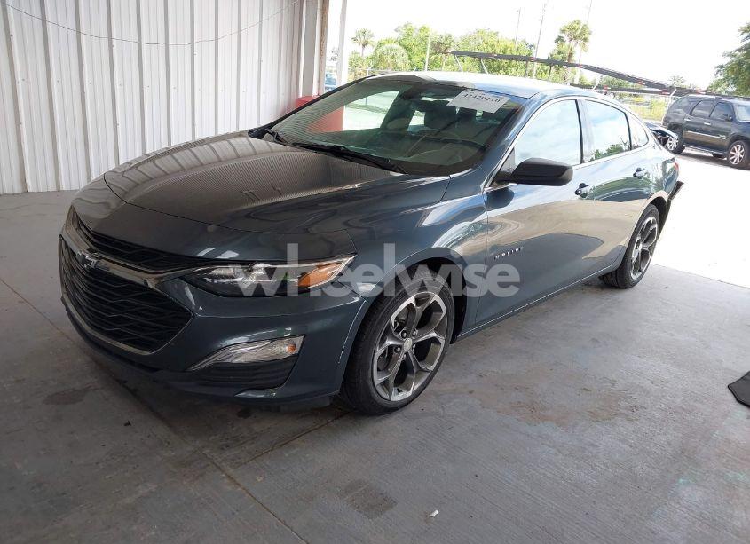 Photo 2 of 2019 Chevrolet Malibu RS (VIN 1G1ZG5ST2KF184342)